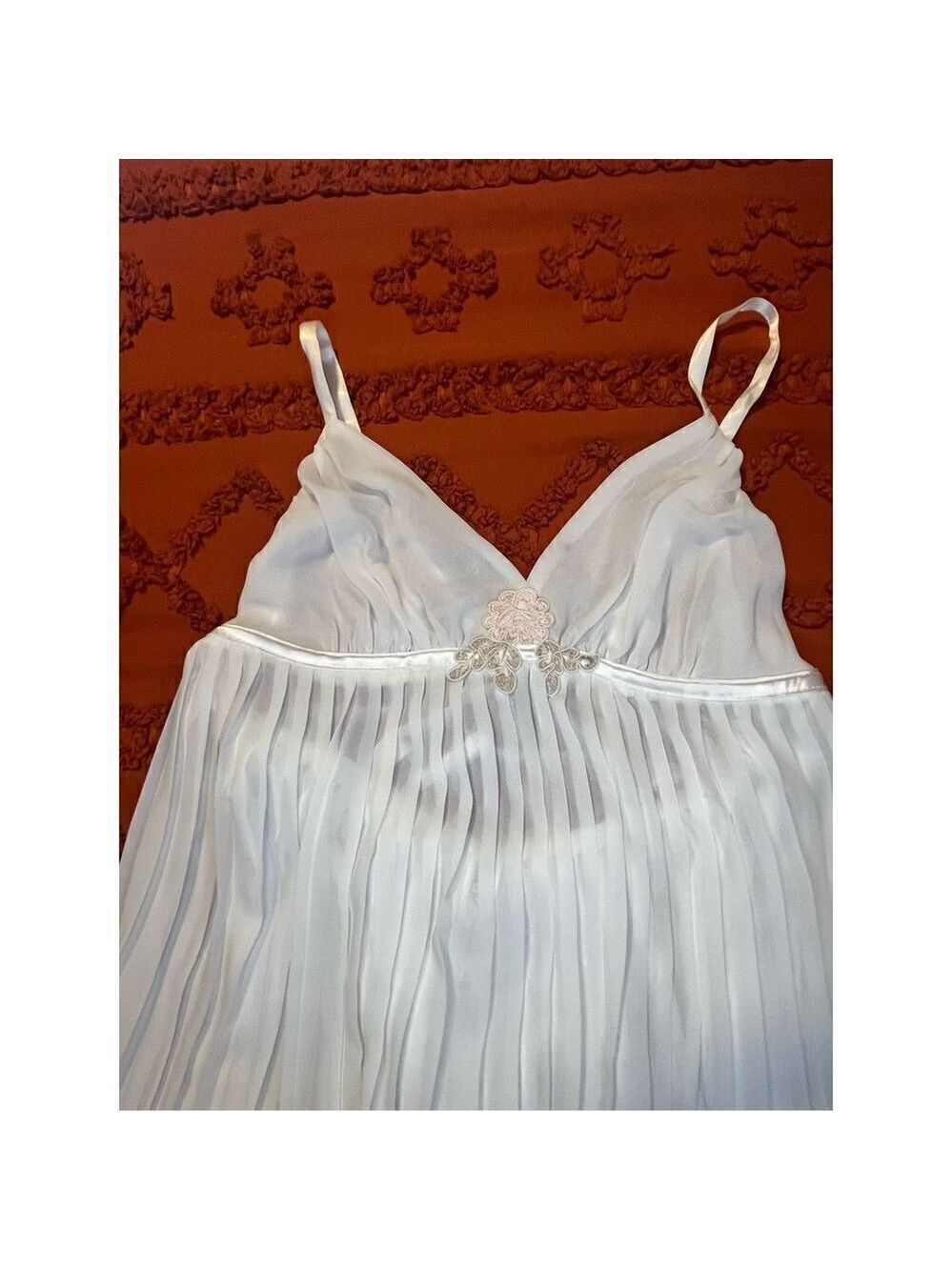 White mini spaghetti straps, panty, brand, new with tags, sexy Teddy nightie. Sz - Picture 14 of 16